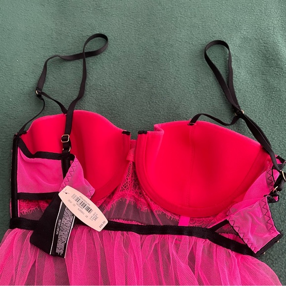 Victoria’s Secret Black Cage Babydoll - Picture 11 of 13